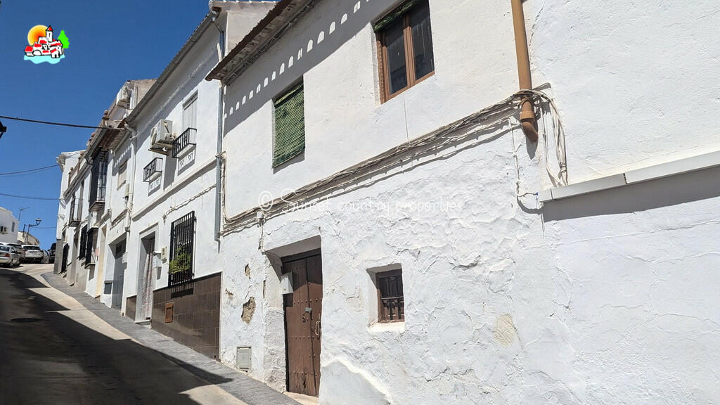 Main image of property: Iznájar, Córdoba, Andalusia
