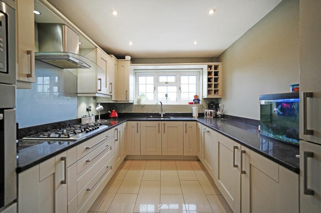 Additional property image - Stratford Road, Hockley Heath, B94