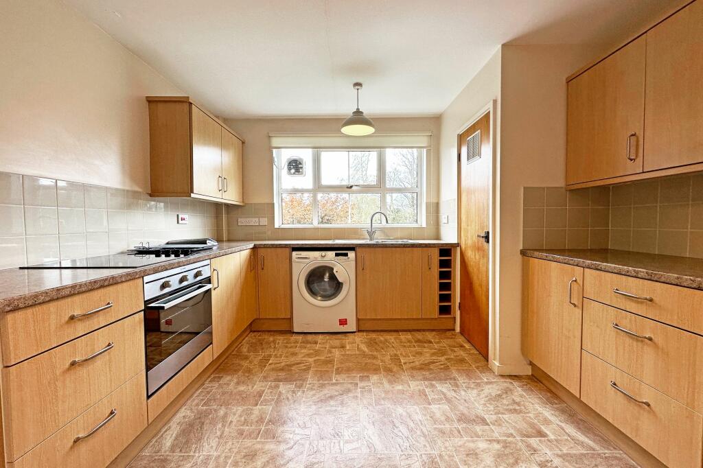 Additional property image - Starbold Crescent, Knowle, B93