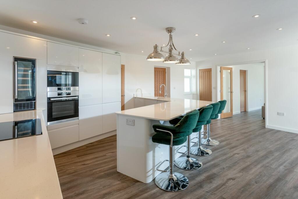 Additional property image - Earlswood Common, Earlswood, B94