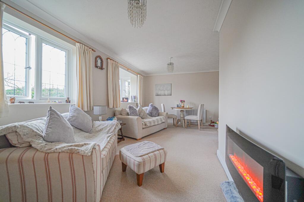 Additional property image - Yew Tree Close, Lapworth, B94