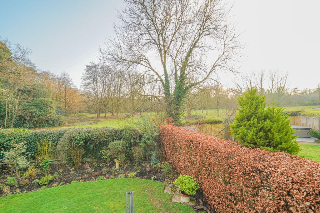 Additional property image - Beconsfield Close, Dorridge, B93