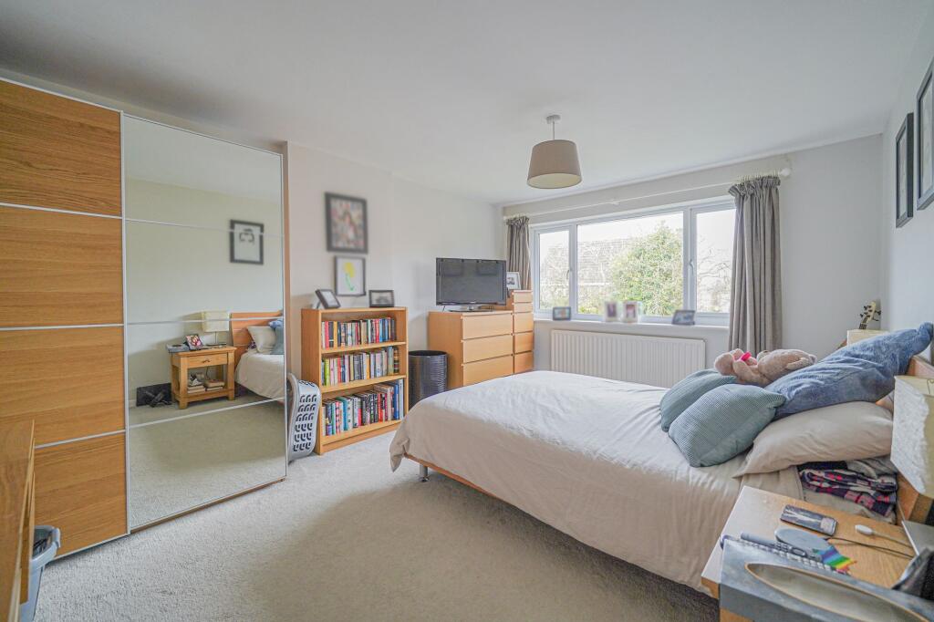 Additional property image - Hazel Grove, Hockley Heath, B94