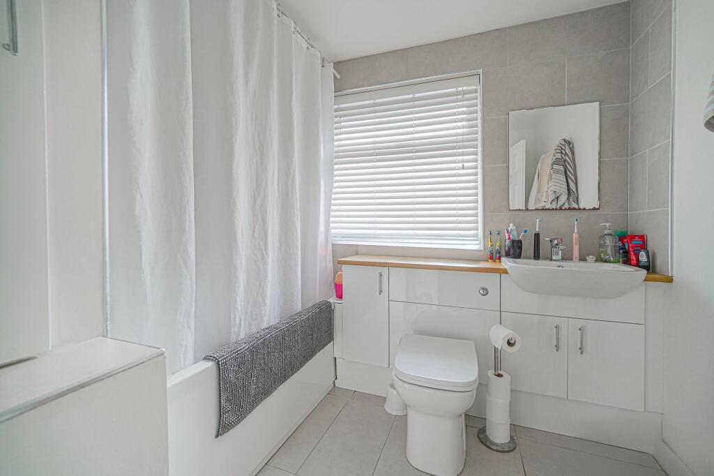 Additional property image - Hazel Grove, Hockley Heath, B94