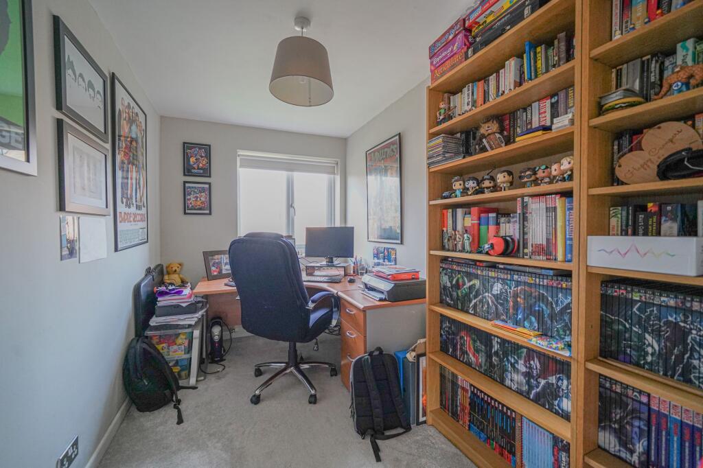 Additional property image - Hazel Grove, Hockley Heath, B94
