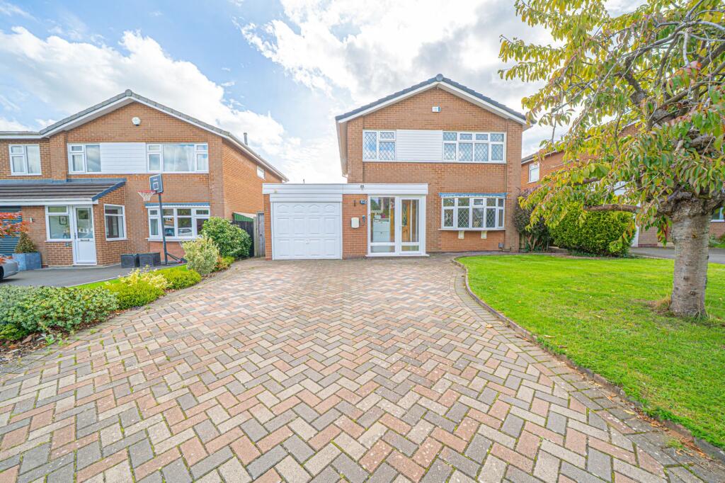 Main image of property: Hallcroft Way, Knowle, B93