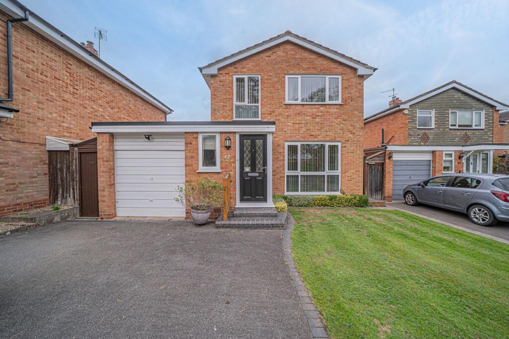 Main image of property: Earlswood Road, Dorridge, B93