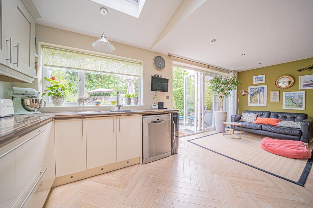 Additional image 2 of Crabmill Close, Knowle, B93