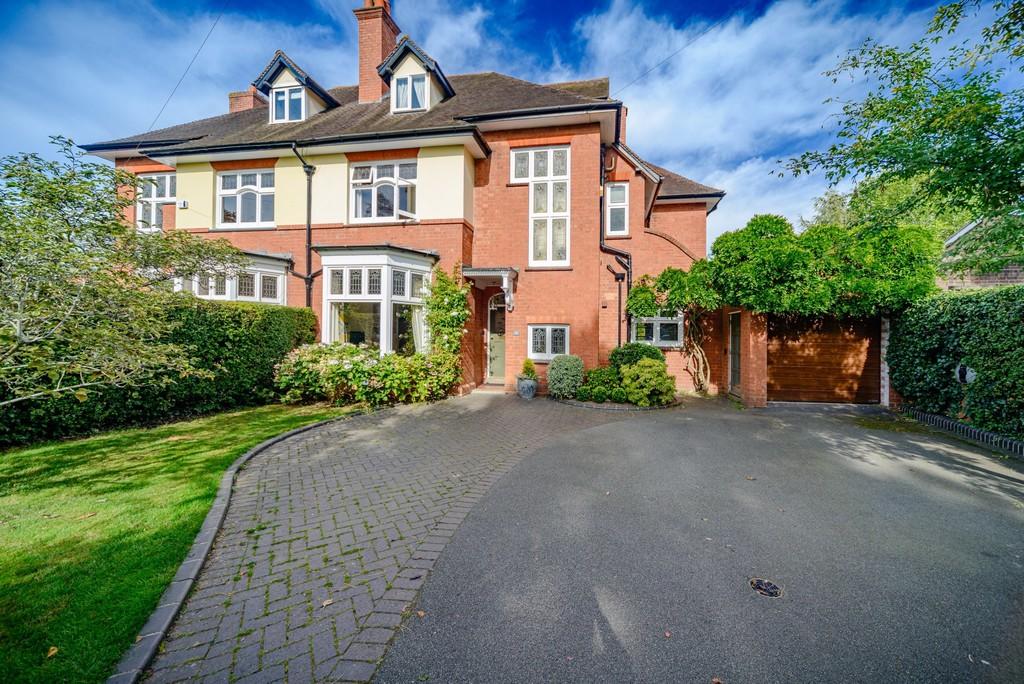5 bedroom semidetached house for sale in Widney Road, Knowle, Solihull
