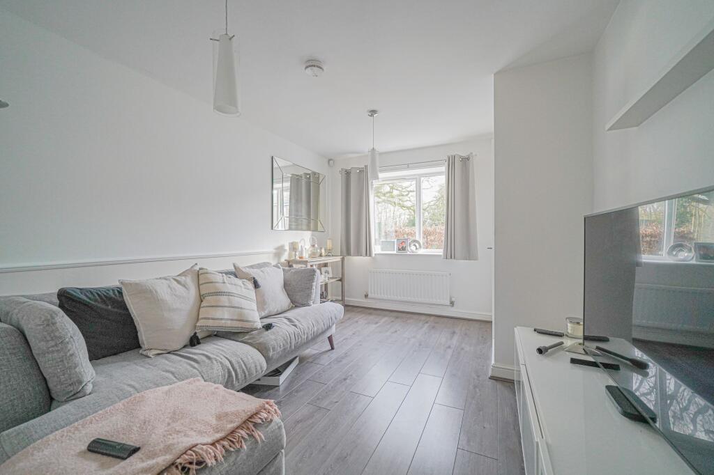 Additional property image - Webb Grove, Hockley Heath, B94