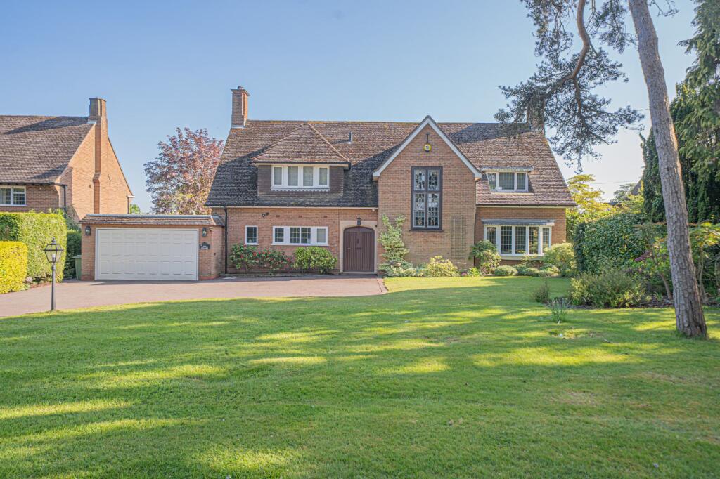 Main image of property: Temple Road, Dorridge, B93