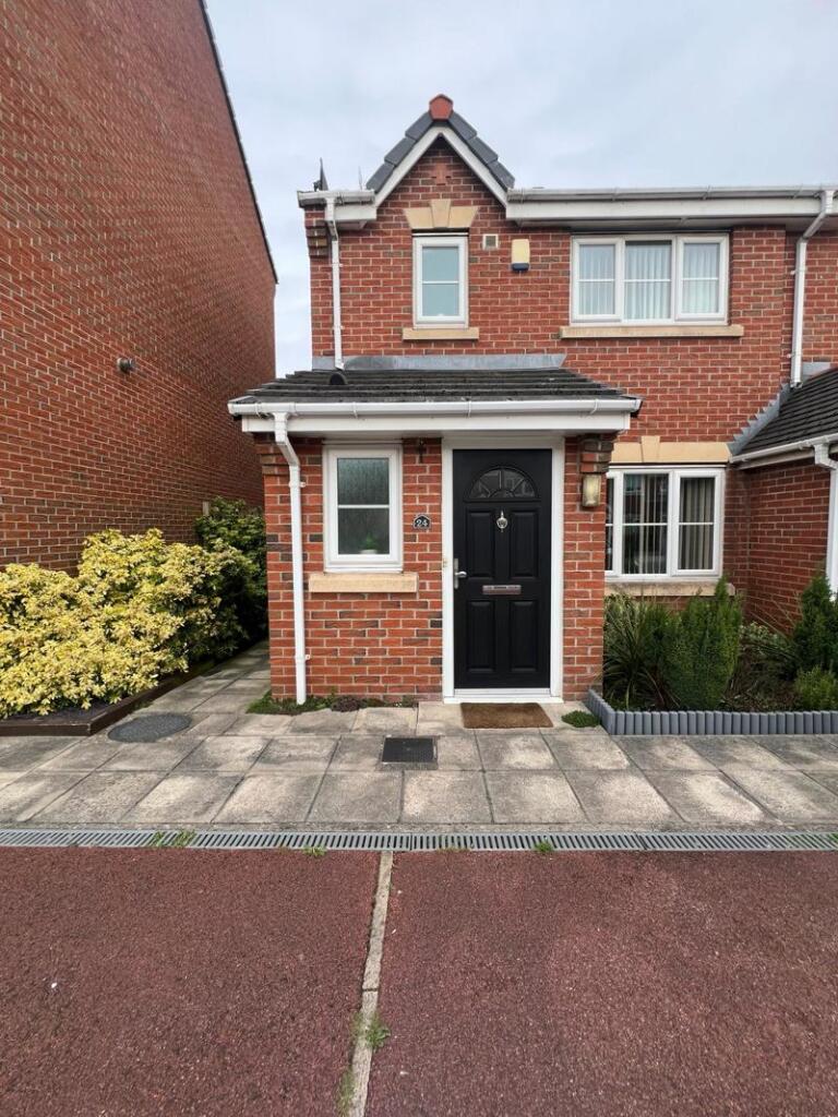 3 bedroom end of terrace house for sale in Barnton Close, Bootle, L20