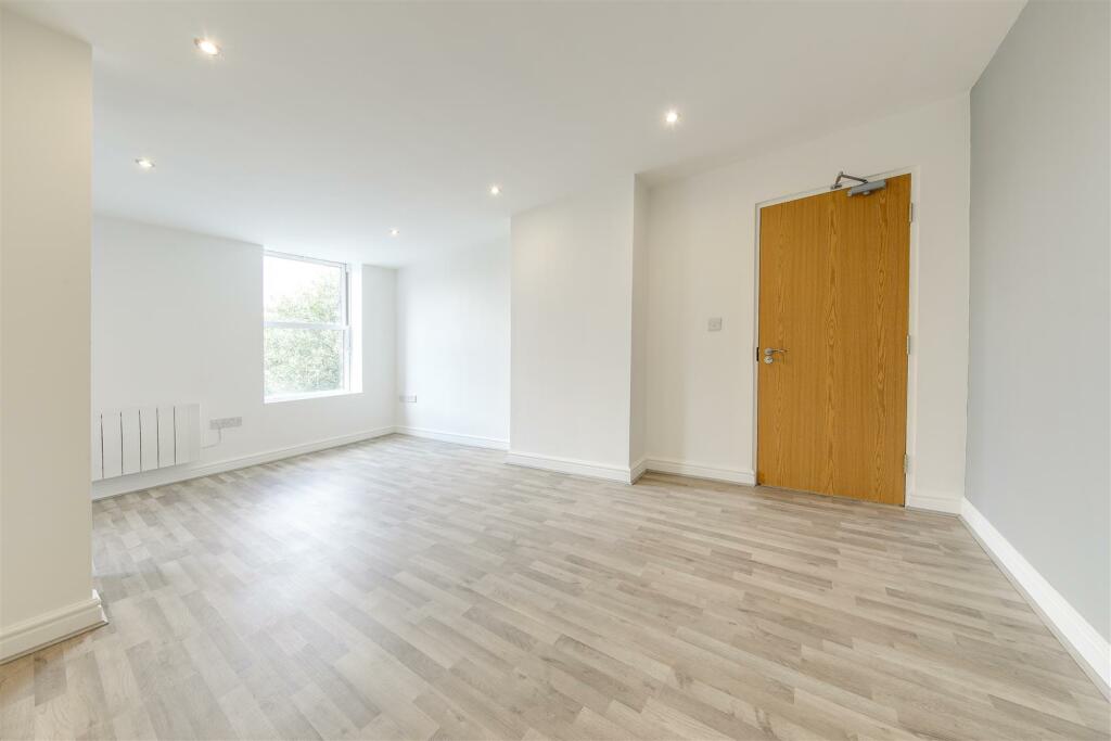 Additional property image - Back Lane, Rawtenstall, Rossendale