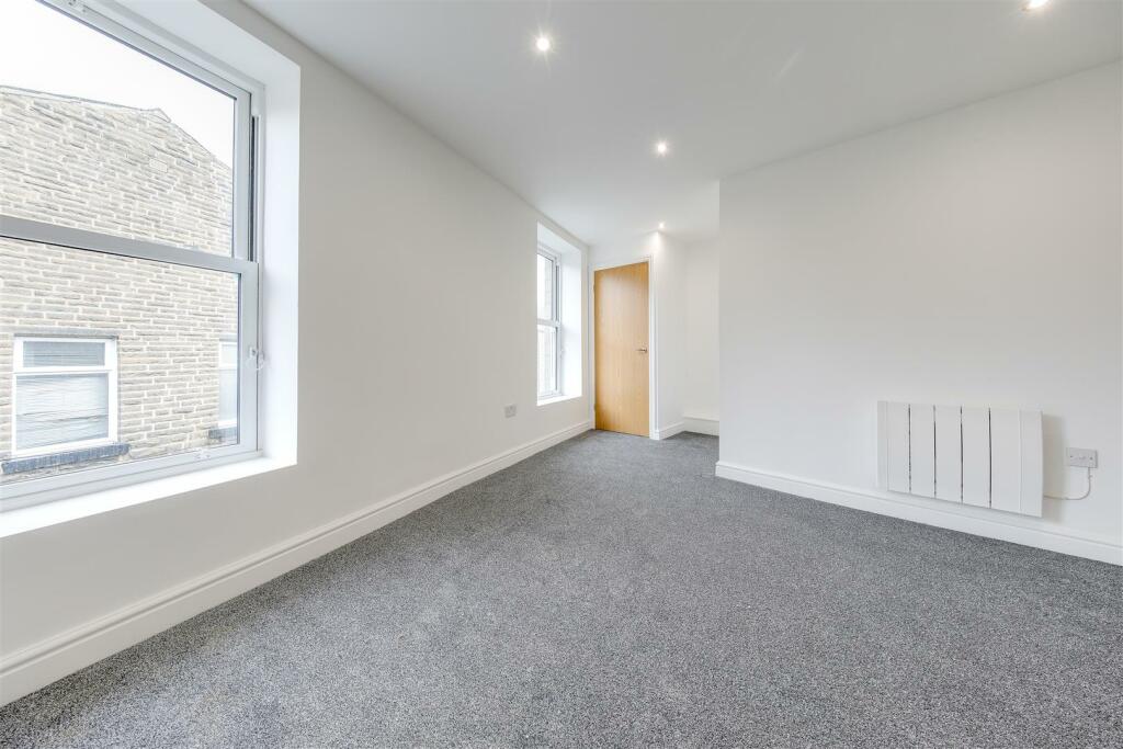Additional property image - Back Lane, Rawtenstall, Rossendale