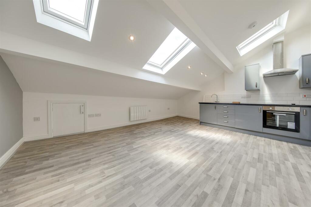 Additional property image - Back Lane, Rawtenstall, Rossendale