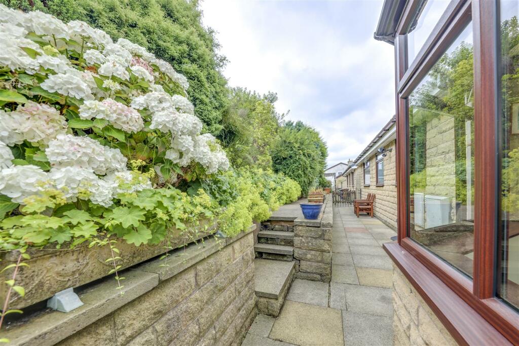 Additional property image - Bury Road, Rawtenstall, Rossendale