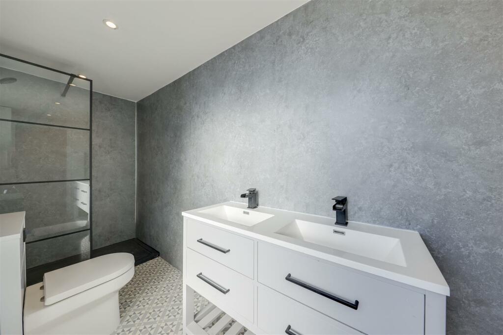 Additional property image - Mount Terrace, Rawtenstall, Rossendale
