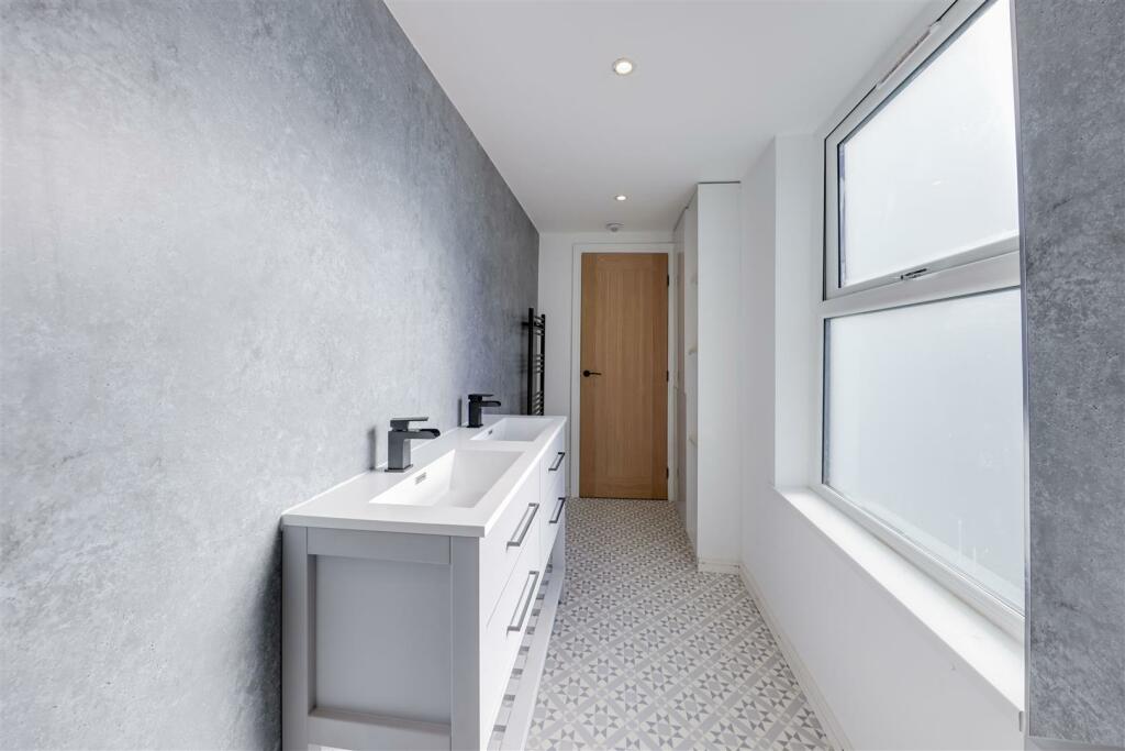 Additional property image - Mount Terrace, Rawtenstall, Rossendale