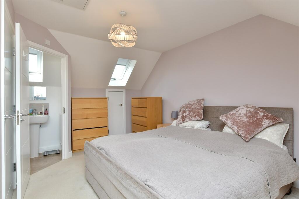 Additional property image - Goldcrest Drive, Sayers Common, West Sussex