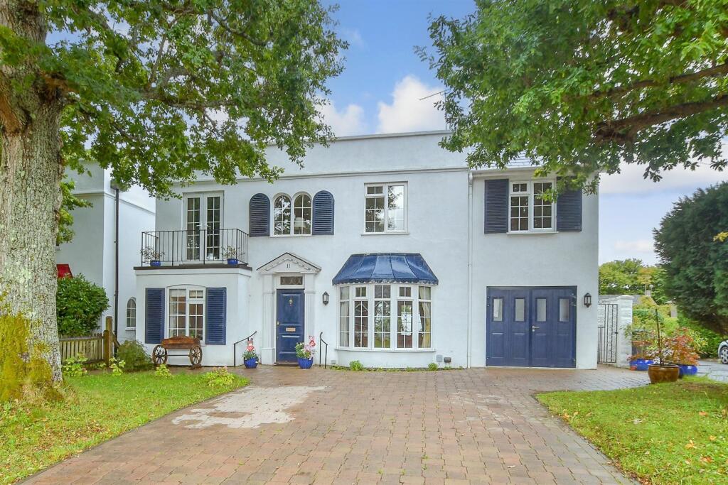 Main image of property: Blunts Wood Road, Haywards Heath, West Sussex