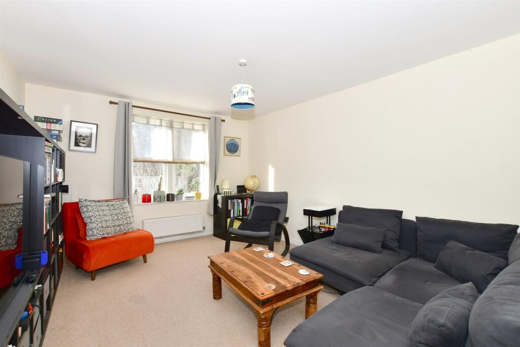 2 bedroom apartment for sale in Chapman Way, Haywards Heath, West