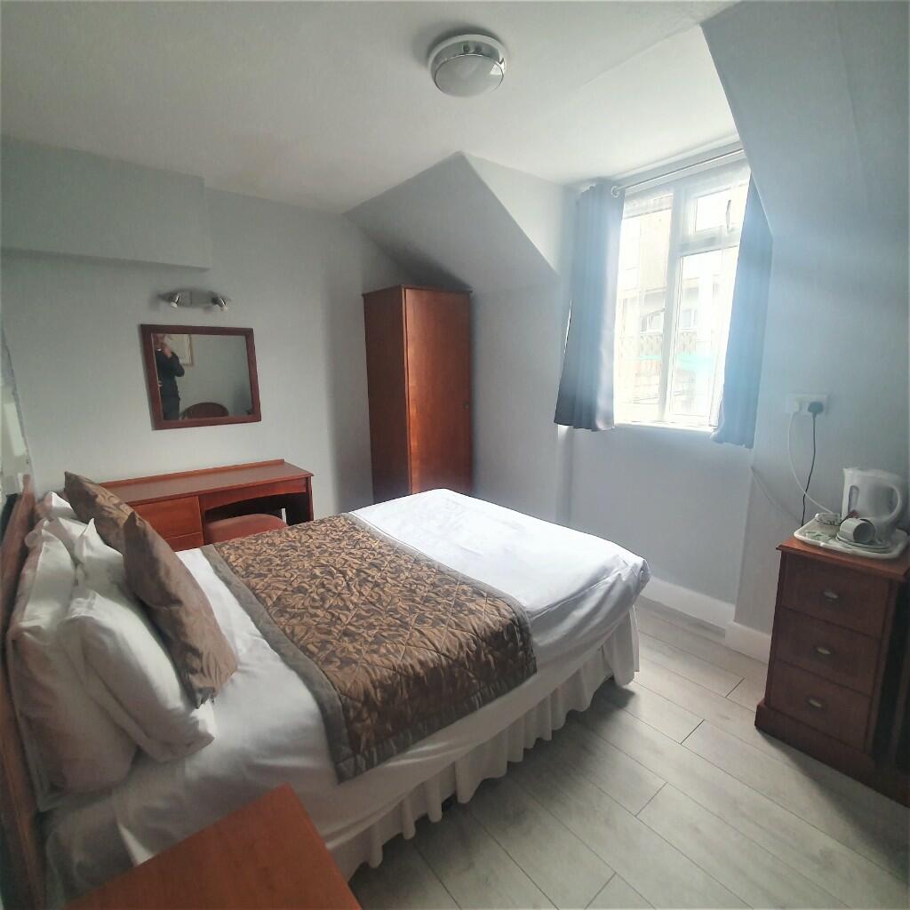 Additional property image - Bath Road, Bournemouth, Dorset, BH1