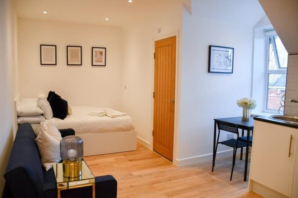 Additional property image - West Hill Road, Bournemouth, Dorset, BH2