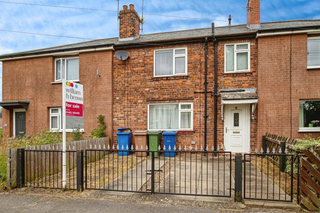2 bedroom terraced house for sale in Routh Avenue, BEVERLEY, HU17