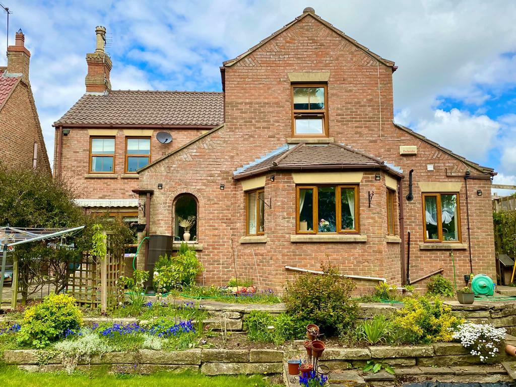 5 bedroom detached house for sale in Rosedale, Leven, Beverley, HU17