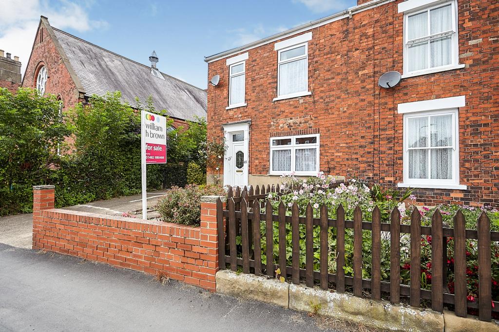 3 bedroom semidetached house for sale in Norwood, BEVERLEY, HU17