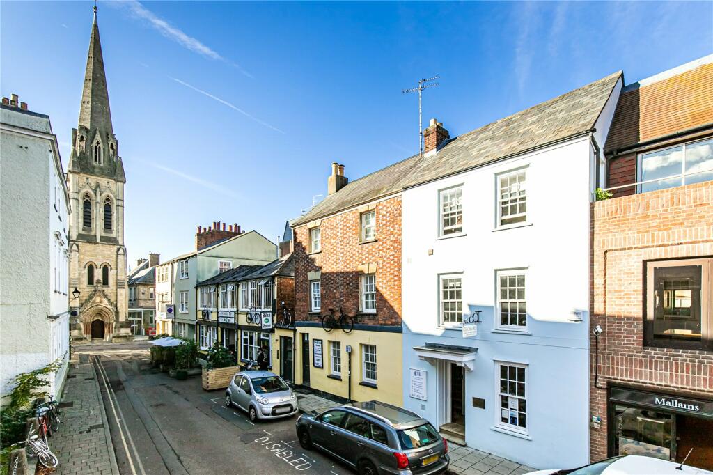 3 bedroom apartment for rent in St. Michaels Street, Oxford, OX1