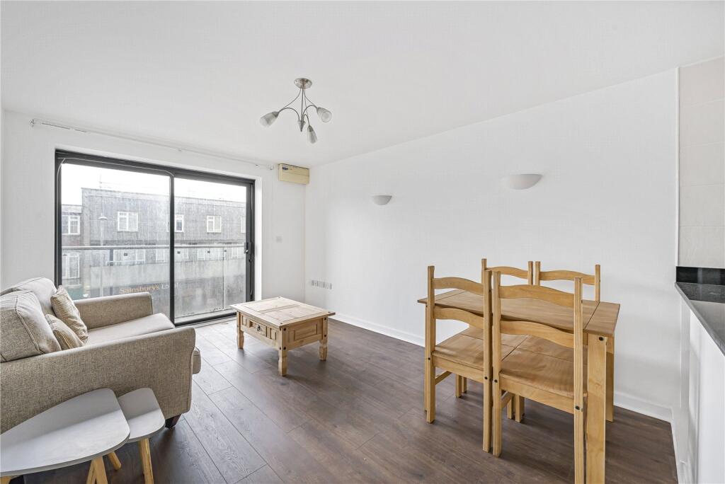 Main image of property: LONDON ROAD, HEADINGTON, OX3