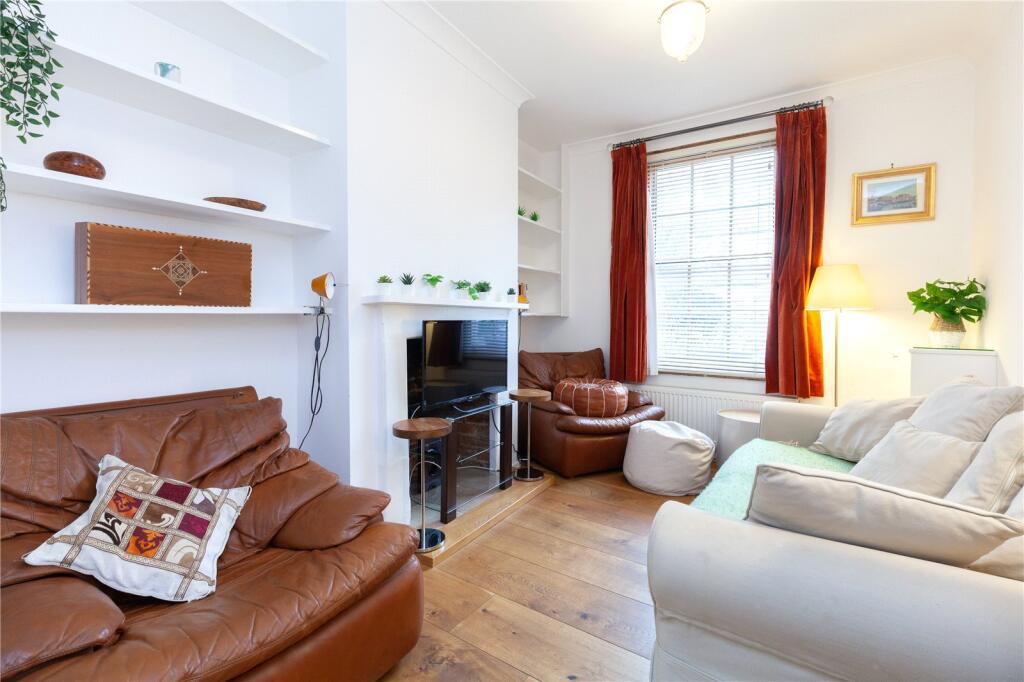Main image of property: PRINCES STREET, OXFORD, OX4