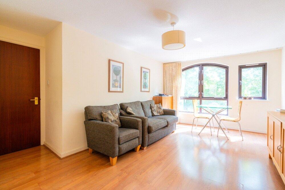 Main image of property: Gloucester Green, Oxford, OX1