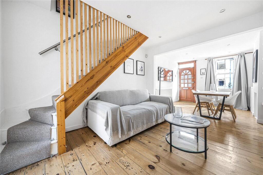 Main image of property: Catherine Street, Oxford, OX4