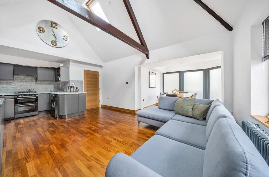 Main image of property: BURSILL CLOSE, HEADINGTON,OX3