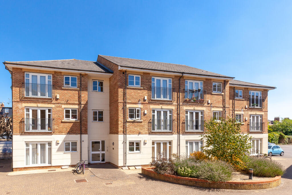 Main image of property: GRANDPONT PLACE, OXFORD, OX1