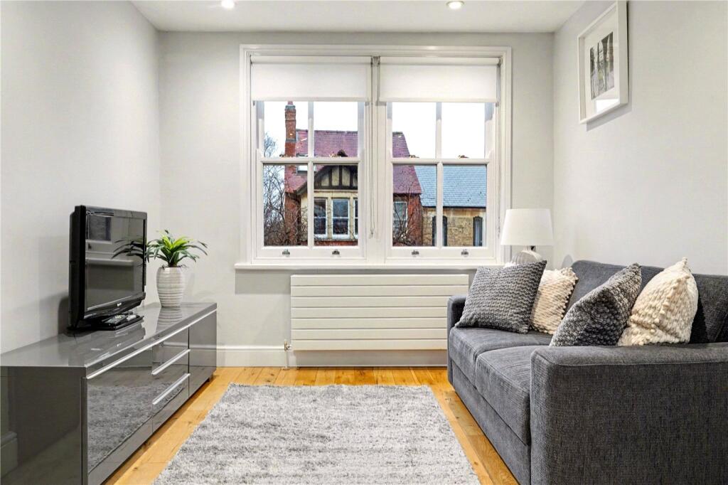 Main image of property: Divinity Road, Oxford, Oxfordshire, OX4