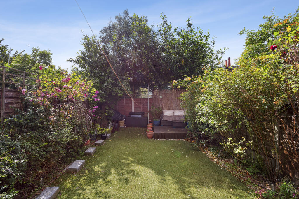 3 bedroom terraced house for sale in Plashet Grove, London, E6