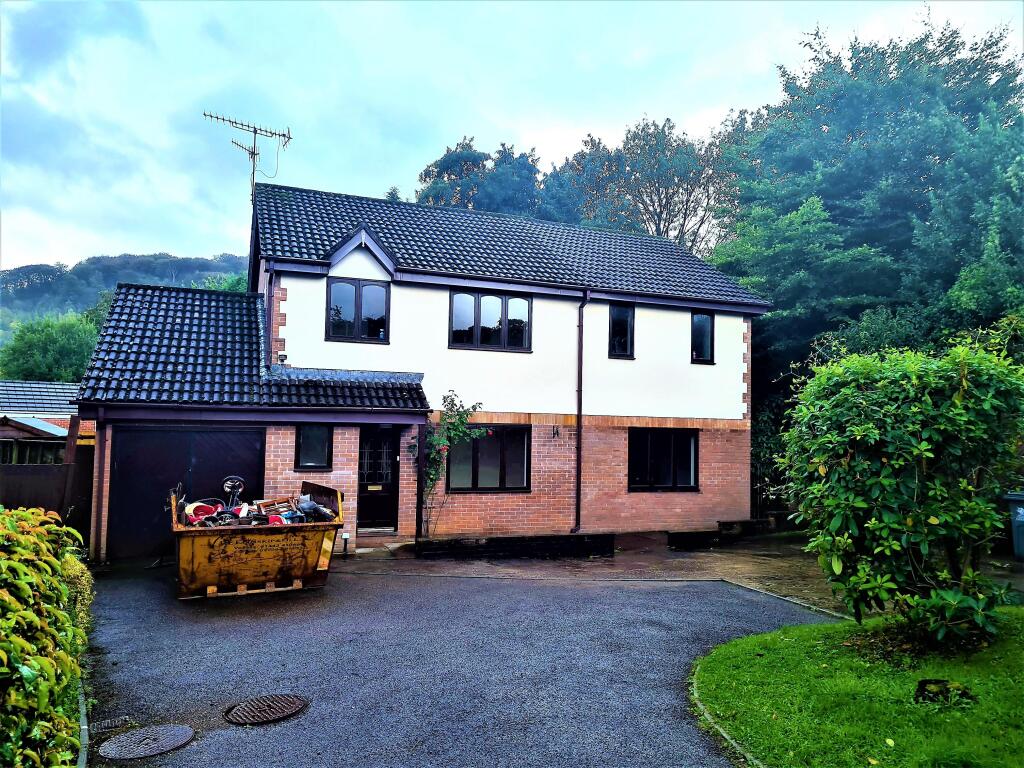 Main image of property: River Glade, Gwaelod-y-Garth, CARDIFF