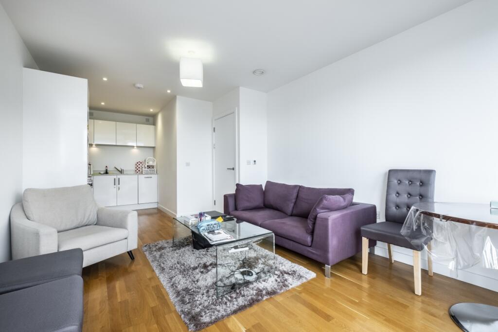 Main image of property: Duckett Street, E1