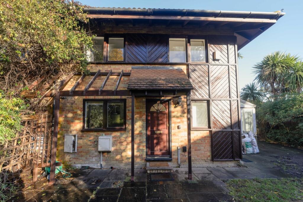 Main image of property: Friars Mead, E14