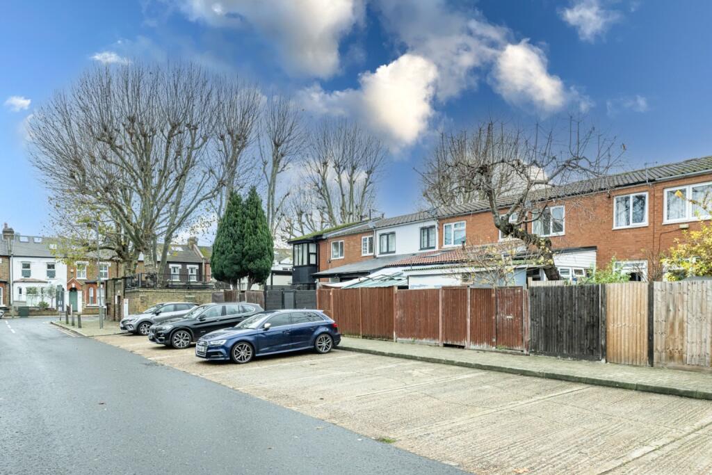 Main image of property: Whitehead Close, Wandsworth, London, SW18 3BT