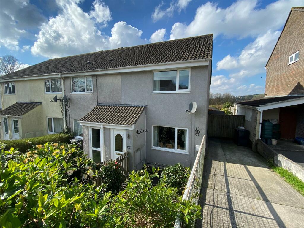 2 bedroom end of terrace house for sale in Prideaux Road, Ivybridge