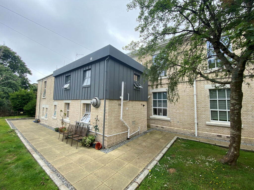 Main image of property: 97c Craigie Drive, Plymouth, PL1 3GU