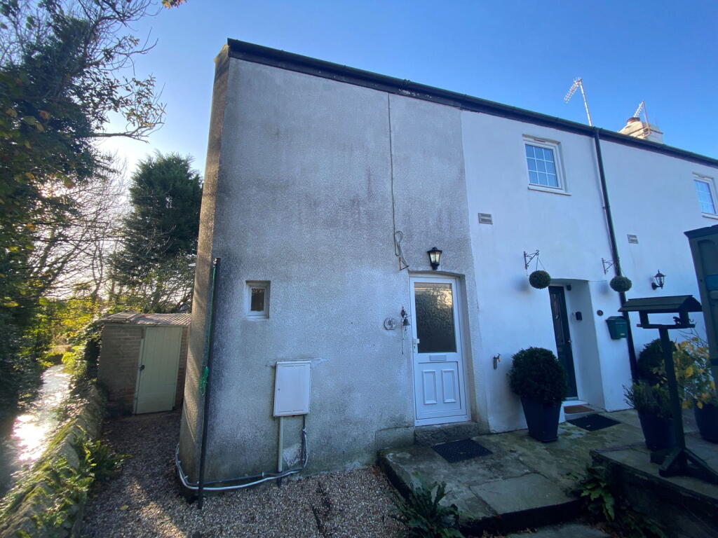 Main image of property: Harris Cottages, Fore Street, Ivybridge, PL21 9AH