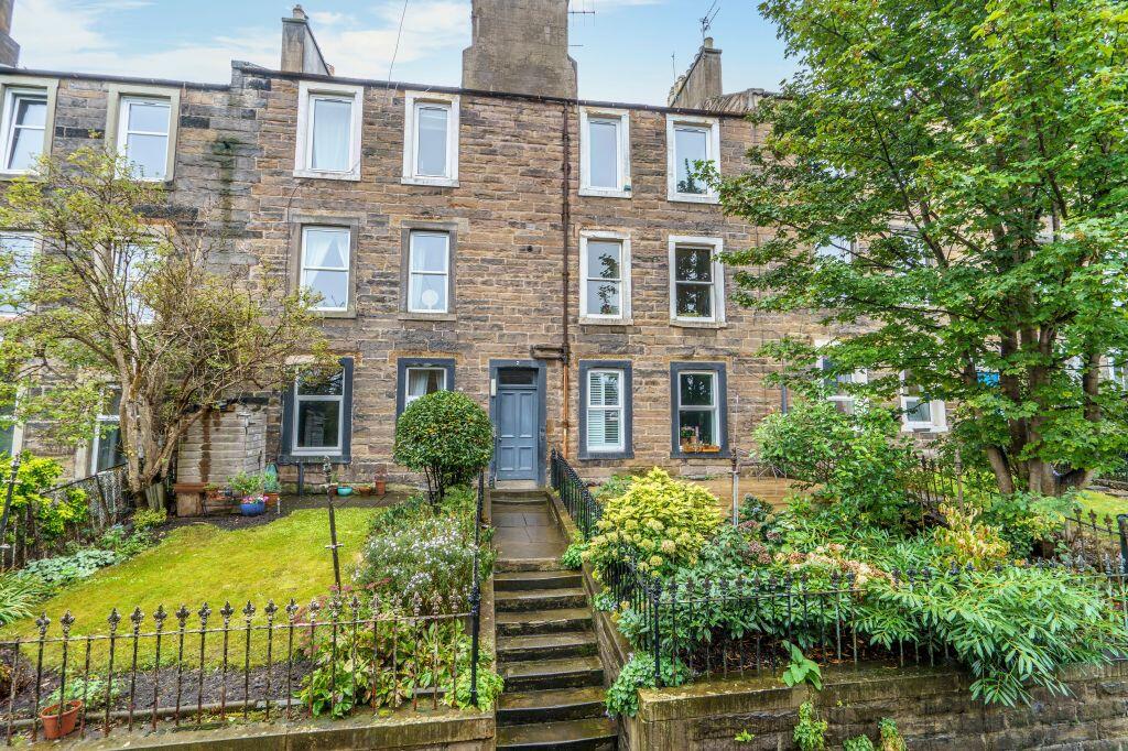 Main image of property: 7/6 Rosevale Terrace, Leith, Edinburgh, EH6 8AR