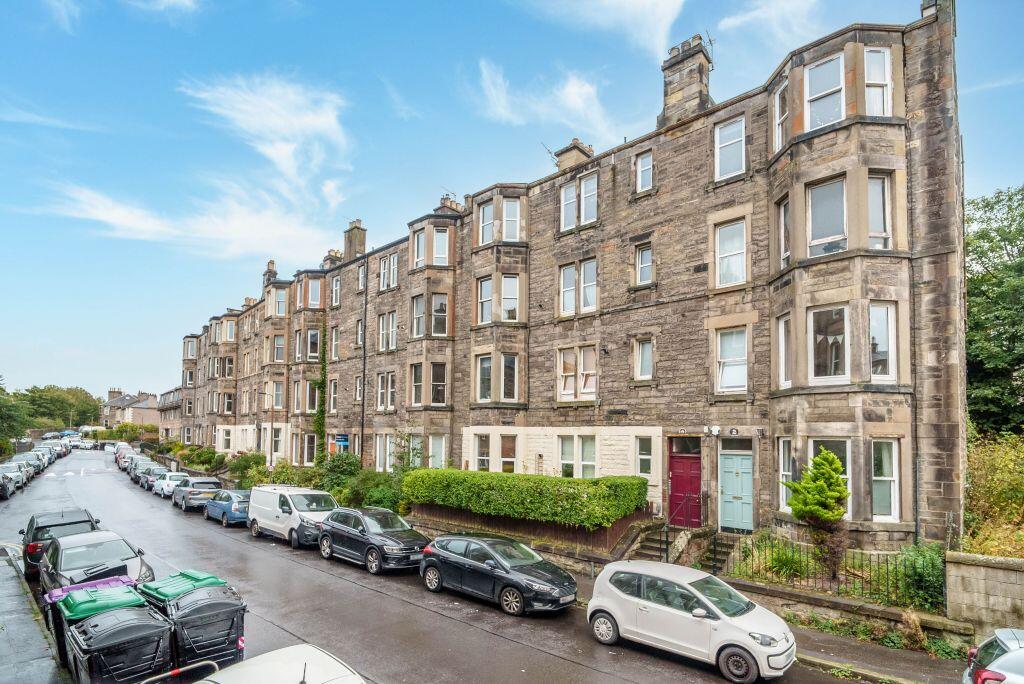 Main image of property: 4/11 Meadowbank Crescent, Meadowbank, Edinburgh, EH8 7AH
