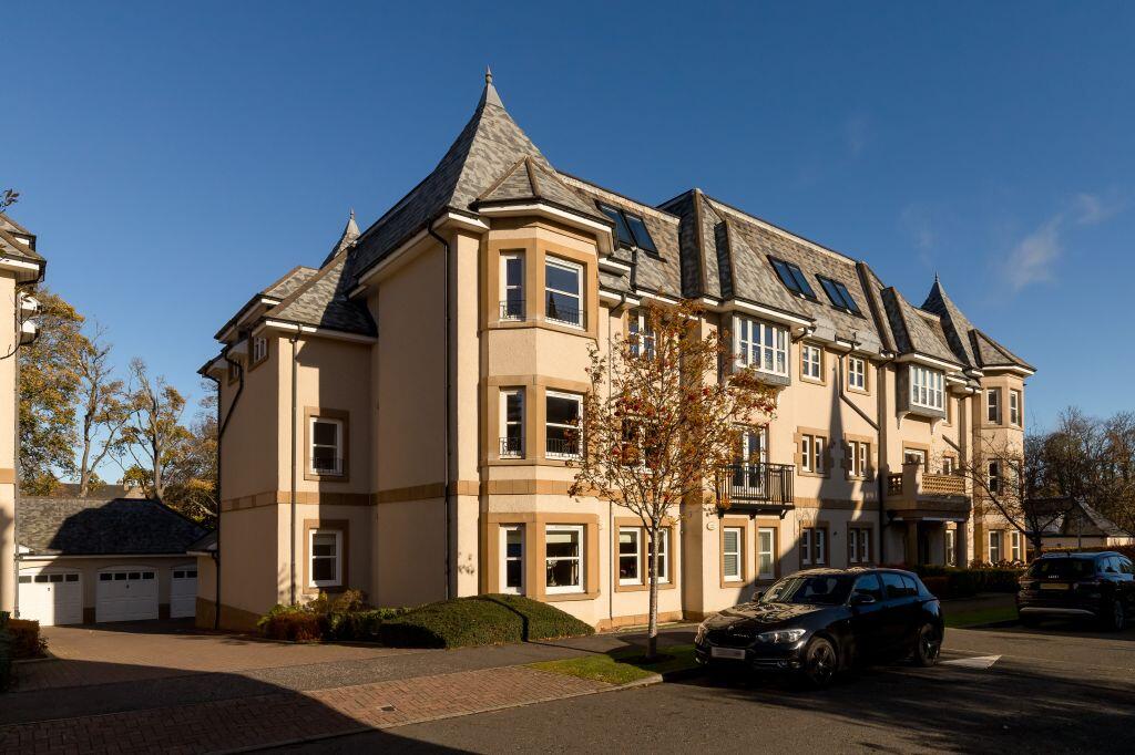 Main image of property: Flat 6, 4 Rattray Drive, Greenbank, Edinburgh, EH10 5TH