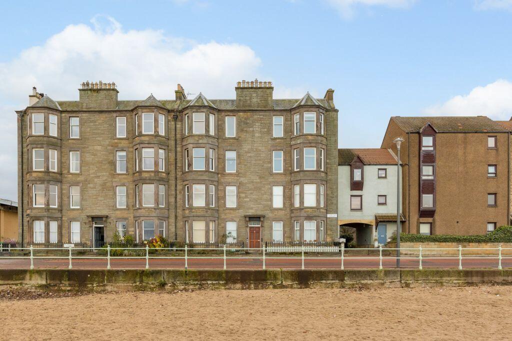 Main image of property: 9/4 Promenade Terrace, Portobello, Edinburgh, EH15 1DT